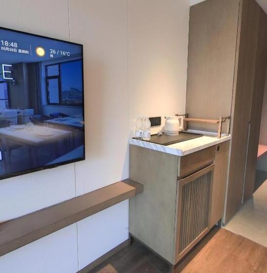 اتاق استاندارد با تخت بزرگ, Beijing Marriott Hotel Yanqing