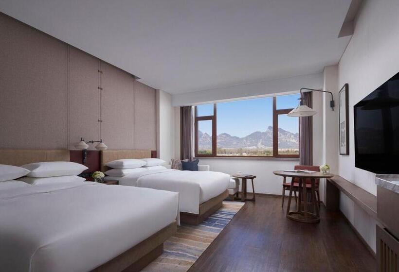 Premium room w/ mountain view, Beijing Marriott Hotel Yanqing