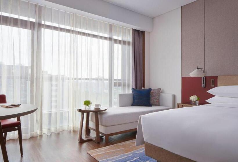 Club Room King Bed, Beijing Marriott Hotel Yanqing