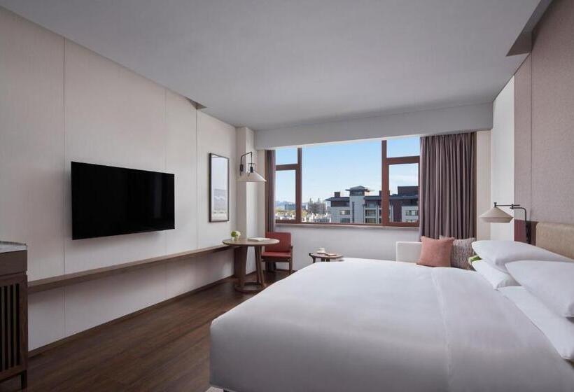 Club Room King Bed, Beijing Marriott Hotel Yanqing