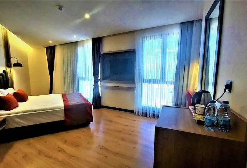 Pokój Standard, Bursa Koza