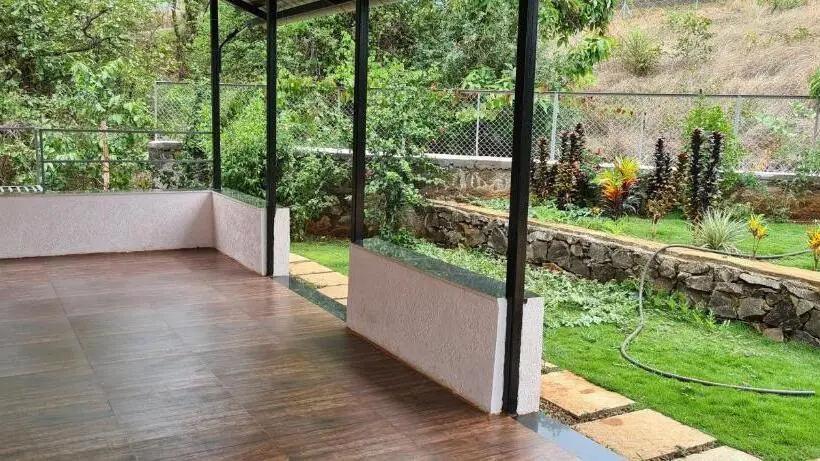 スタンダードトリプルルーム, Machan Villa