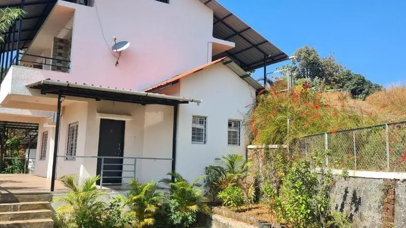 ファミリールーム, Machan Villa