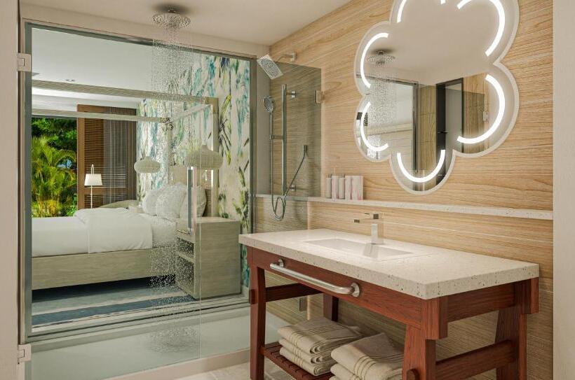 سوییت جونیور کلاب, Sandals Royal Curacao All Inclusive Couples Only