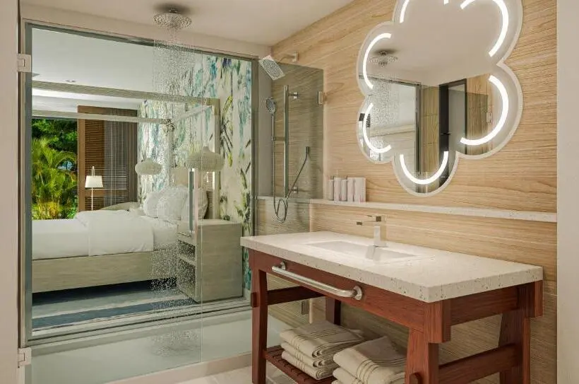 سوییت جونیور کلاب, Sandals Royal Curacao All Inclusive Couples Only