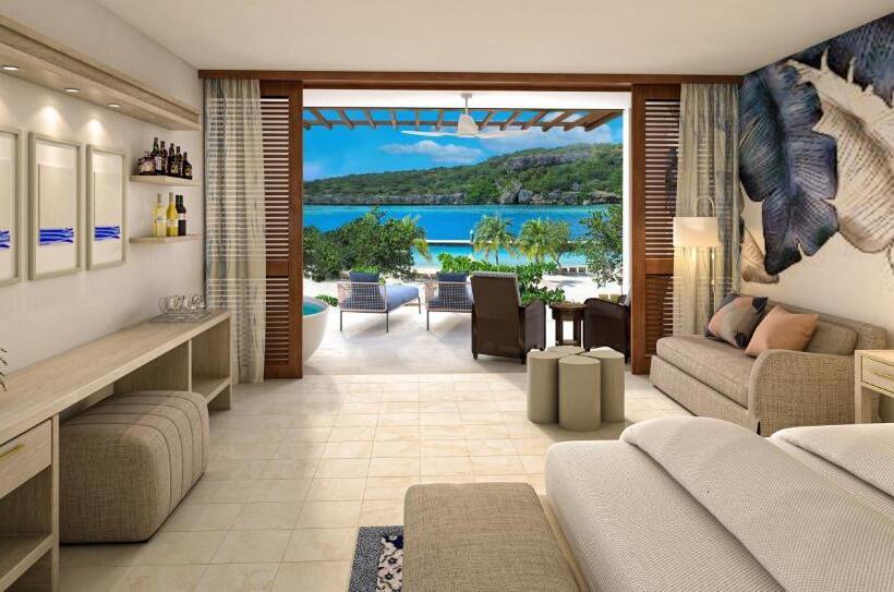 Club Room Sea View, Sandals Royal Curacao All Inclusive Couples Only