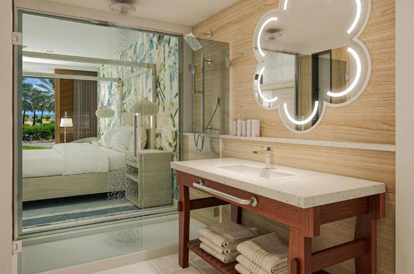 اتاق کلاب, Sandals Royal Curacao All Inclusive Couples Only