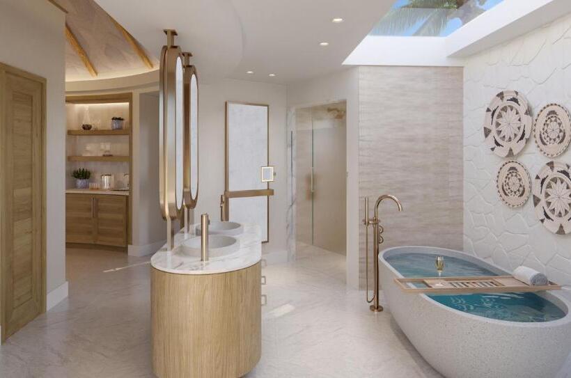 ویلای یک اتاق خوابه با استخر شنا, Sandals Royal Curacao All Inclusive Couples Only