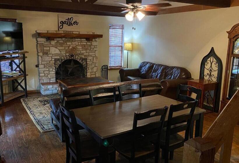 Номер Superior, The Springs Retreat