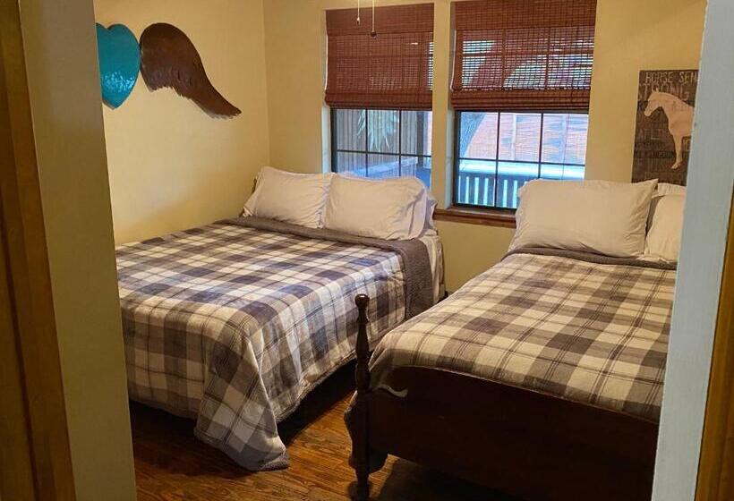 Номер Superior, The Springs Retreat