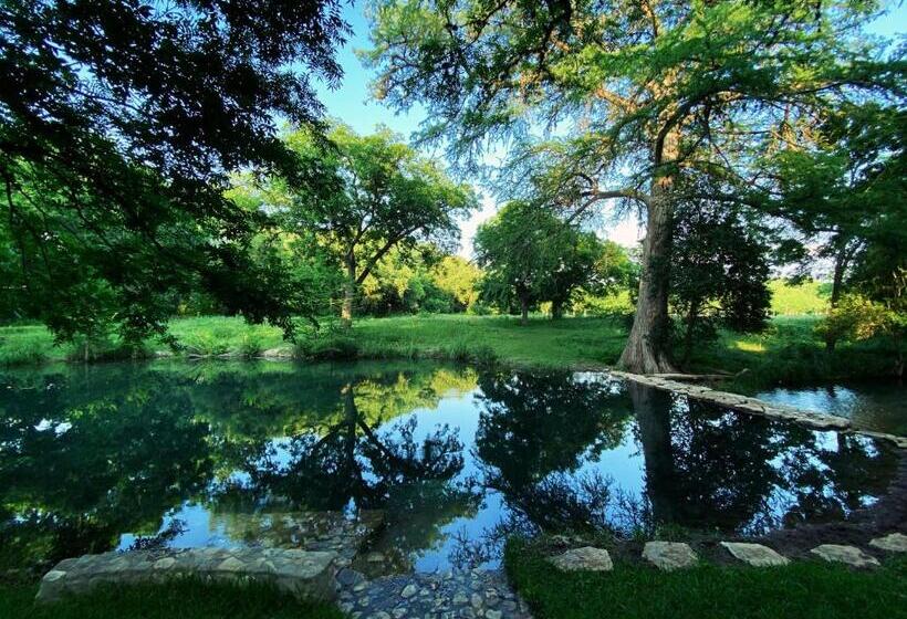 Четырехместный Номер Deluxe, The Springs Retreat