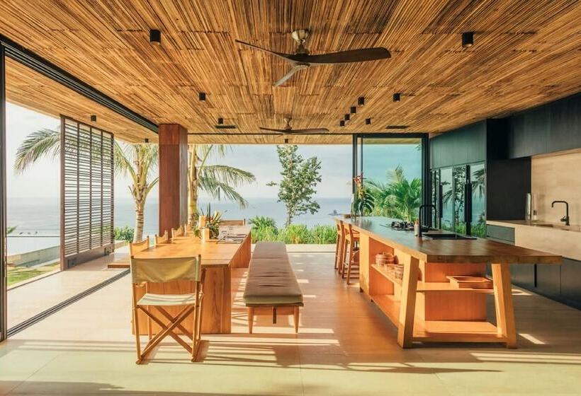 4 Yatak Odalı Villa, Tampah Hills