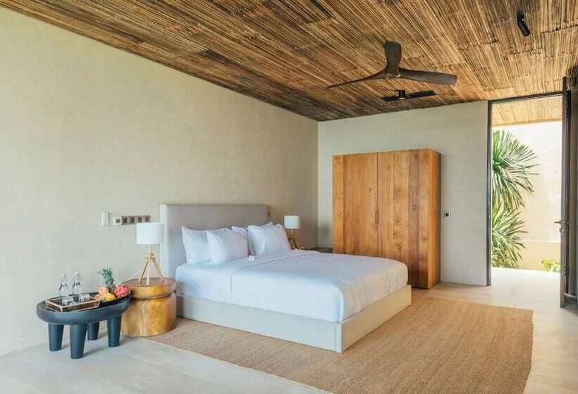 4 Yatak Odalı Villa, Tampah Hills