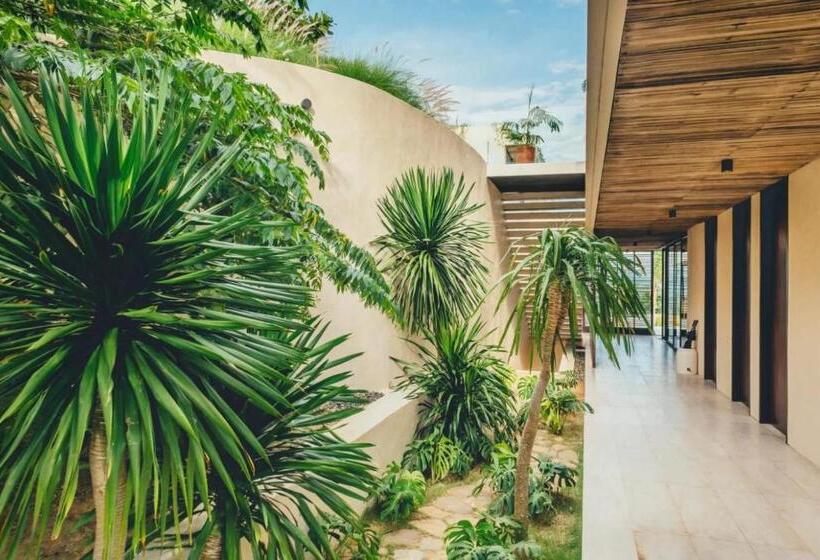 4 Yatak Odalı Villa, Tampah Hills