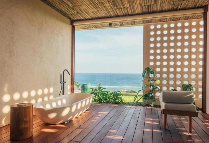 4 Yatak Odalı Villa, Tampah Hills