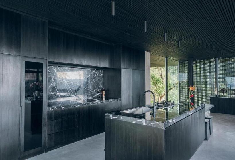 3 Yatak Odalı Villa, Tampah Hills