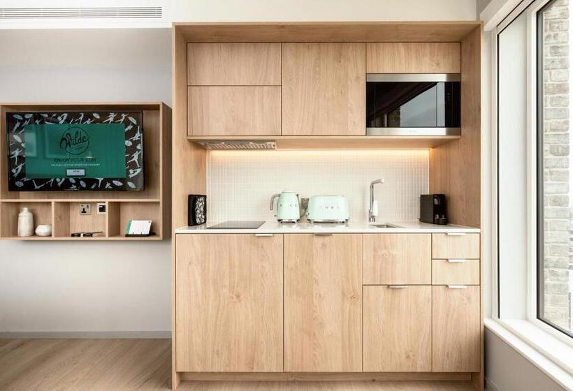 Студия Superior, Wilde Aparthotels London Aldgate Tower Bridge