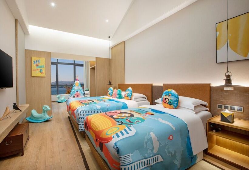 Номер Премиум Вид на Озеро, Voco Thousand Island Lake, An Ihg