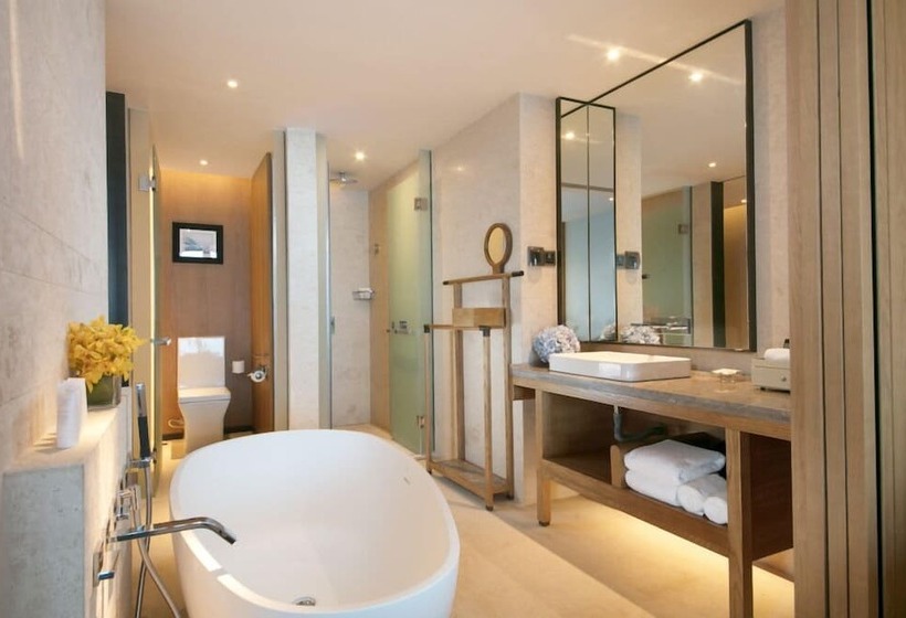 Номер Премиум Вид на Озеро, Voco Thousand Island Lake, An Ihg