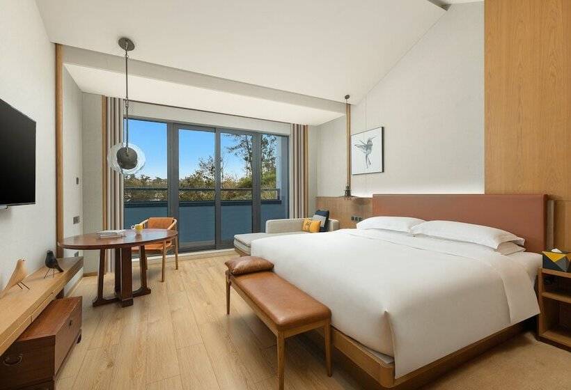 Номер Премиум, Voco Thousand Island Lake, An Ihg