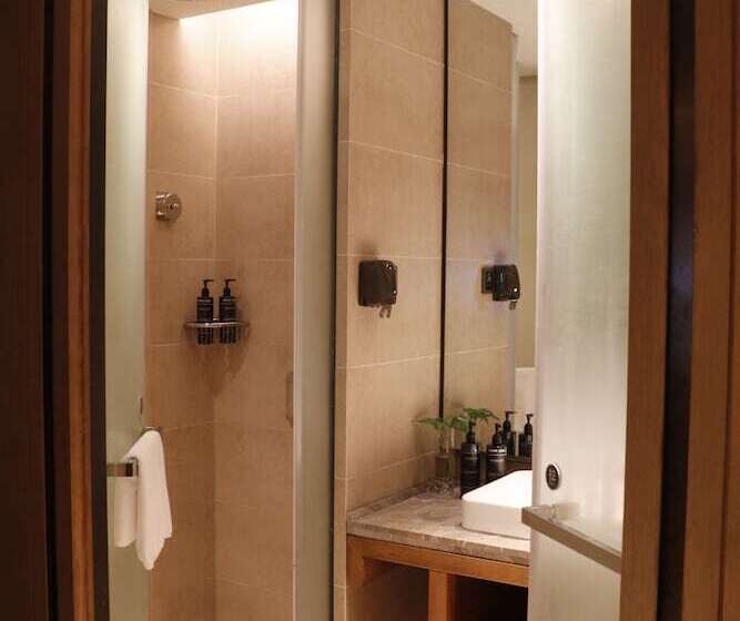 Номер Премиум, Voco Thousand Island Lake, An Ihg