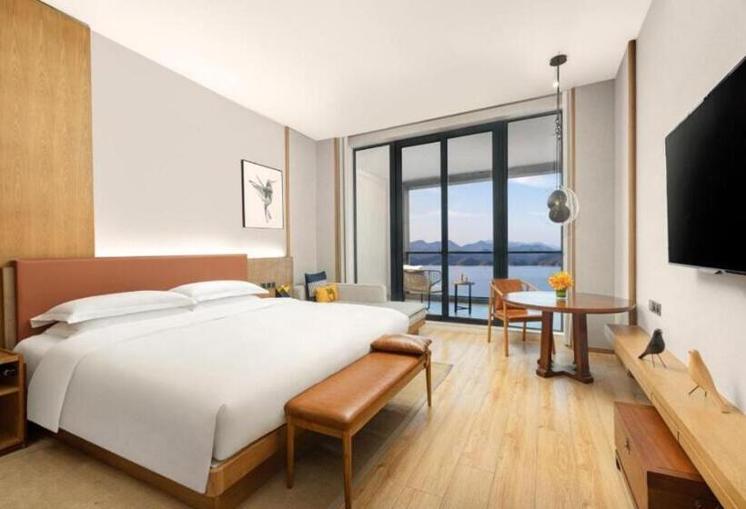 高级客房, Voco Thousand Island Lake, An Ihg