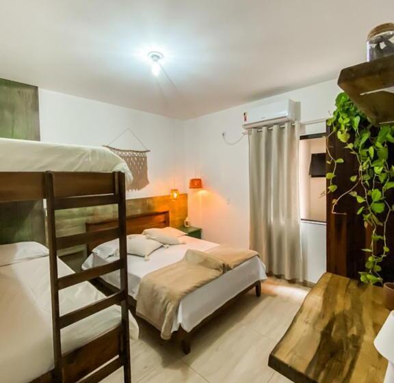 4인용 스탠다드 룸, Babitonga Hostel   100m Da Prainha