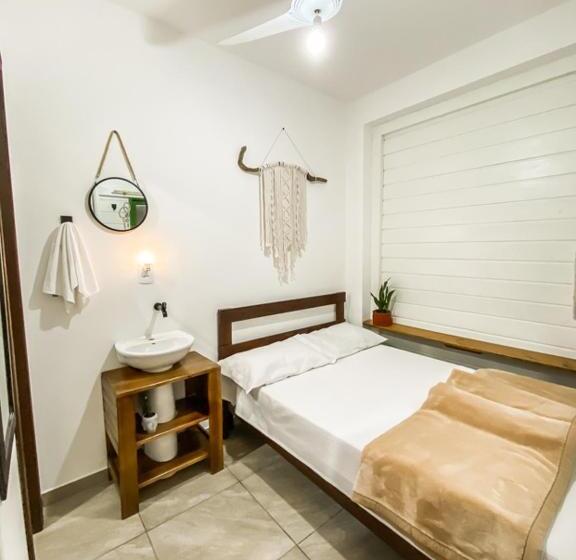 스탠다드 룸, Babitonga Hostel   100m Da Prainha