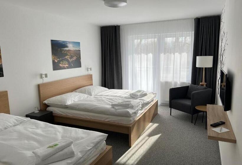 Standard Kolmen Hengen Huone, Varnsdorf