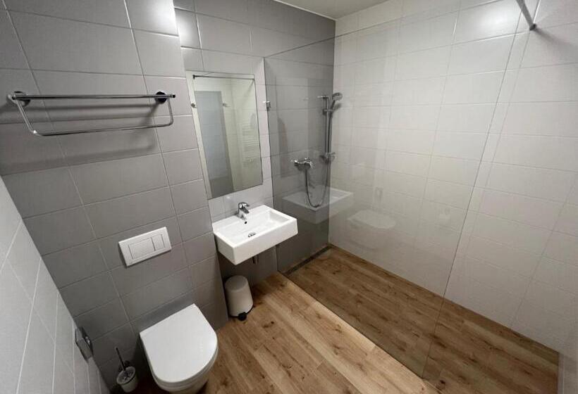 Standard Kolmen Hengen Huone, Varnsdorf