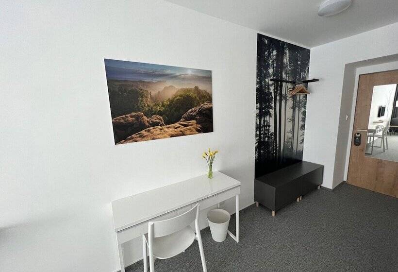 Standard Kolmen Hengen Huone, Varnsdorf