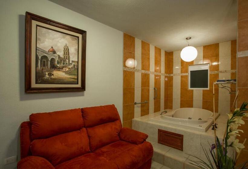 סוויטת מאסור, Atotonilco Hotel & Club