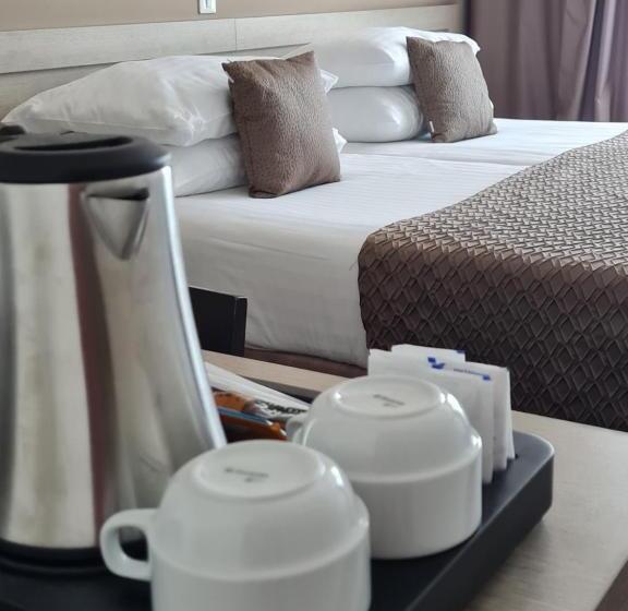 اتاق پرمیوم با چشم‌انداز دریا, Adria