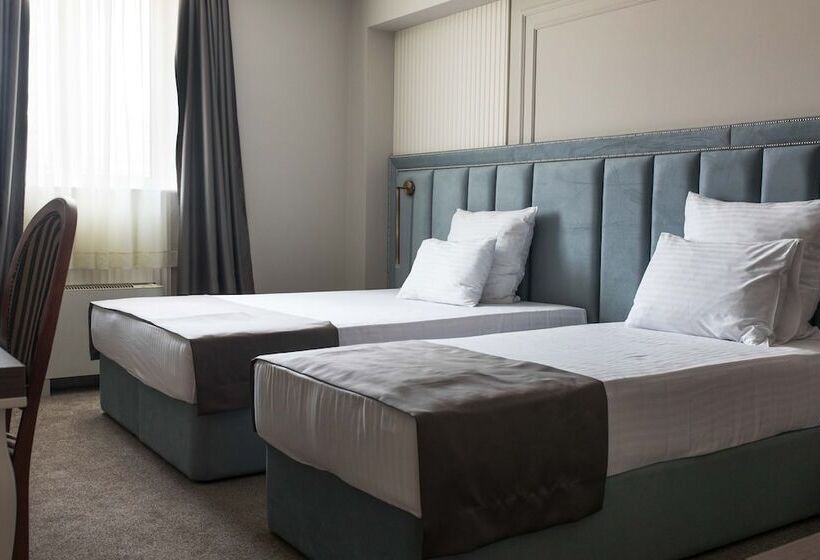 デラックスルーム, Anna Palace