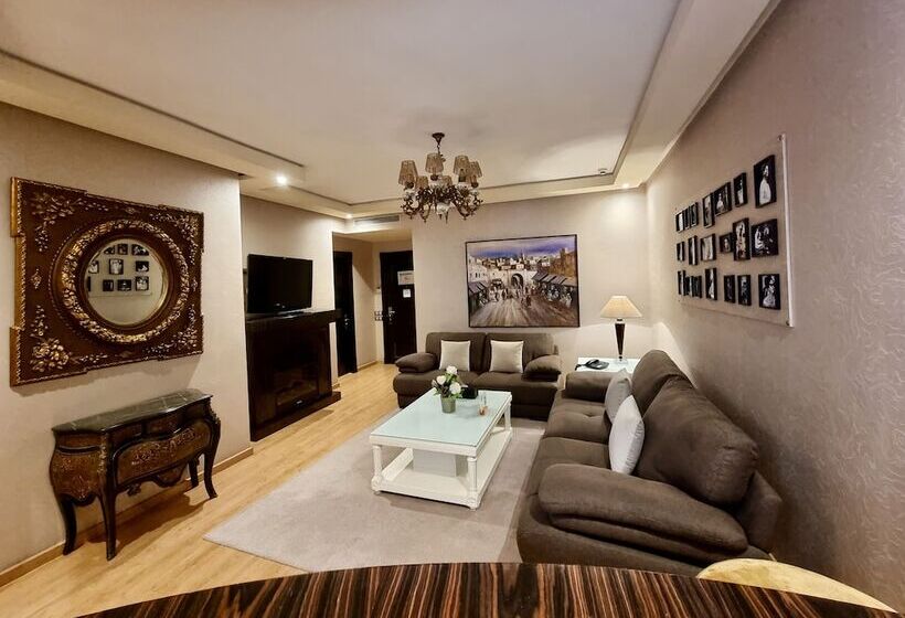 豪华套房, Art Palace Suites & Spa