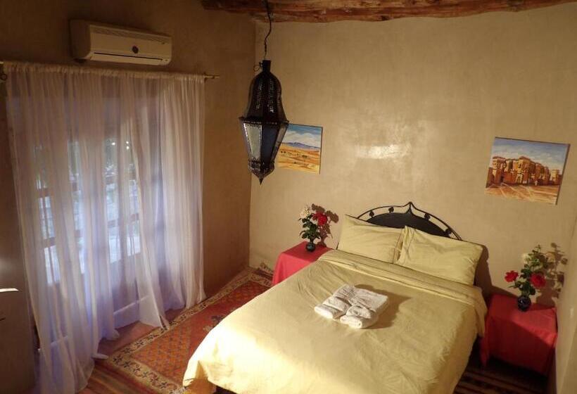 اتاق عادی, Bassatine Skoura