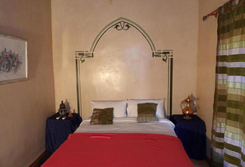 اتاق عادی, Bassatine Skoura