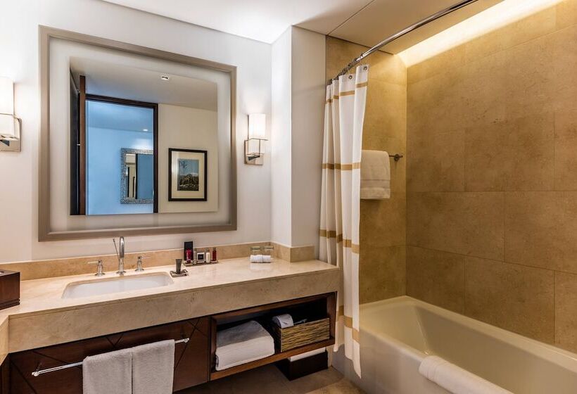 Номер Executive, Bogota Marriott