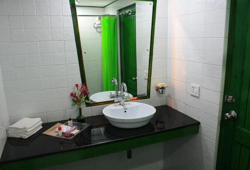 اتاق لوکس, Honeymoon Inn Shimla