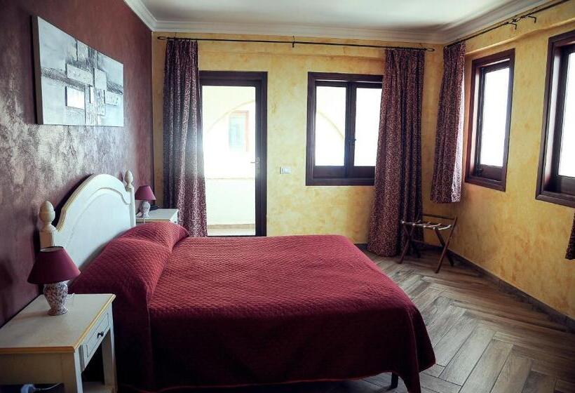 غرفة ديلوكس مطلّة علي البحر, La Rosa Hotel   Selinunte