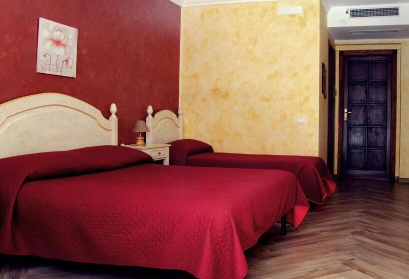 غرفة قياسية ثلاثية, La Rosa Hotel   Selinunte