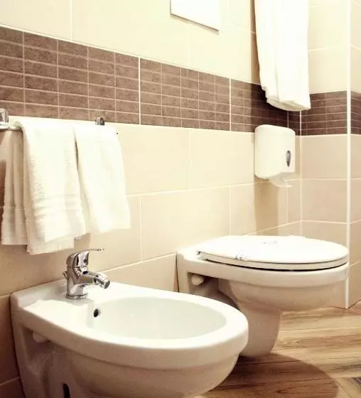 اتاق اساندارد با چشم‌انداز جانبی به دریا, La Rosa Hotel Selinunte