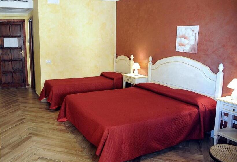 Triple Room Sea View, La Rosa Hotel   Selinunte