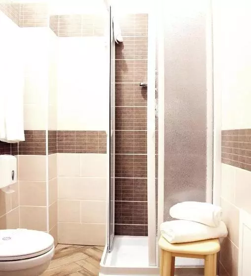 اتاق استاندارد چهار تخته, La Rosa Hotel Selinunte