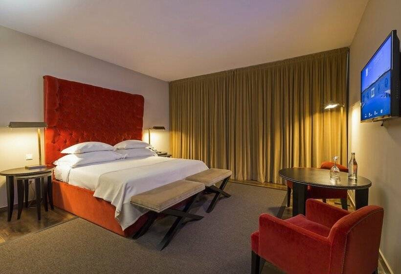 Номер Стандарт, Nau Morgado Golf & Country Club