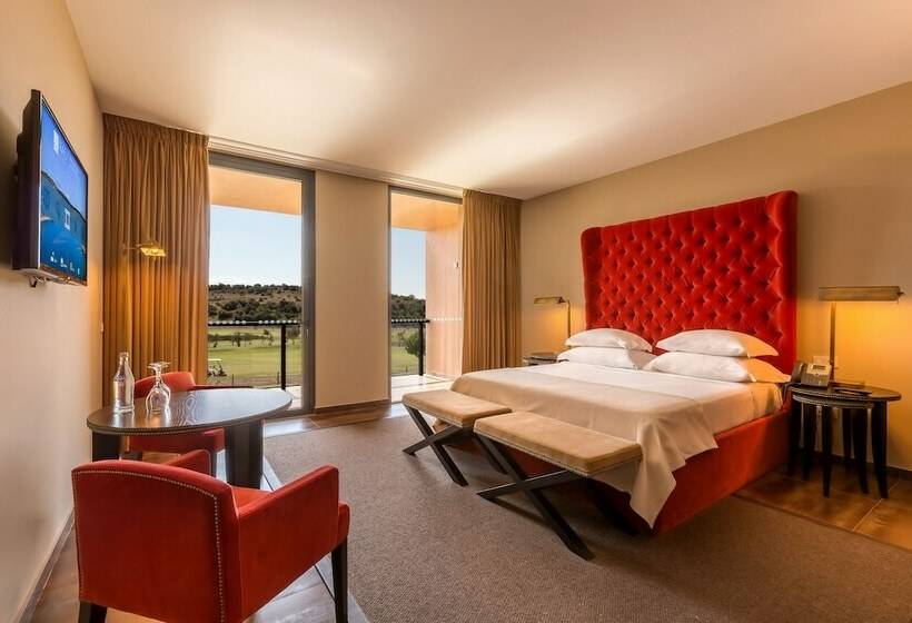 Номер Superior, Nau Morgado Golf & Country Club