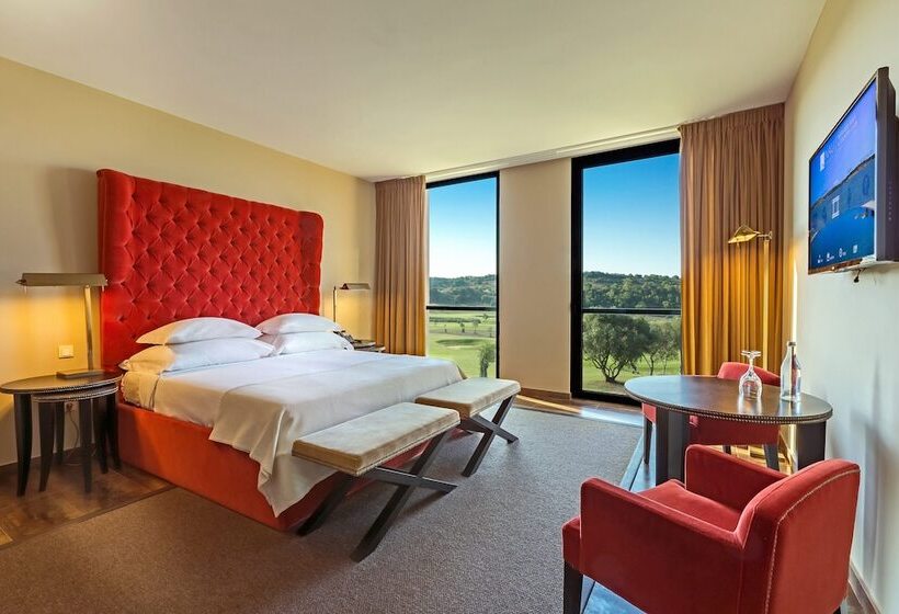 Номер Стандарт, Nau Morgado Golf & Country Club