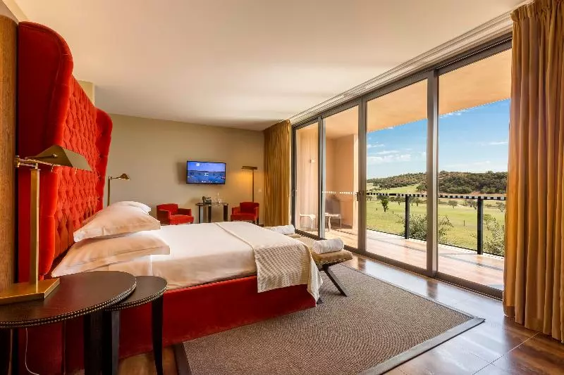 اتاق استاندارد, Nau Morgado Golf & Country Club