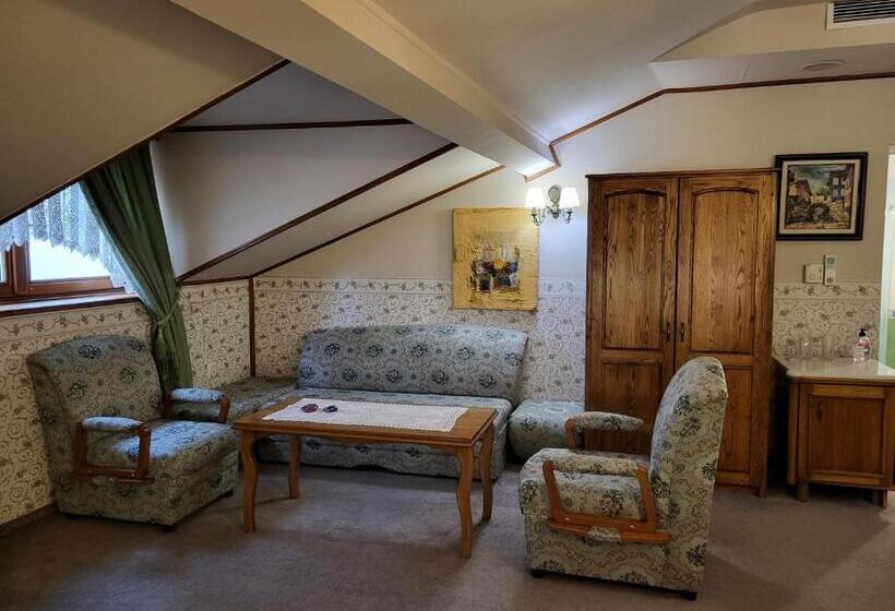 스탠다드 룸, Odeon