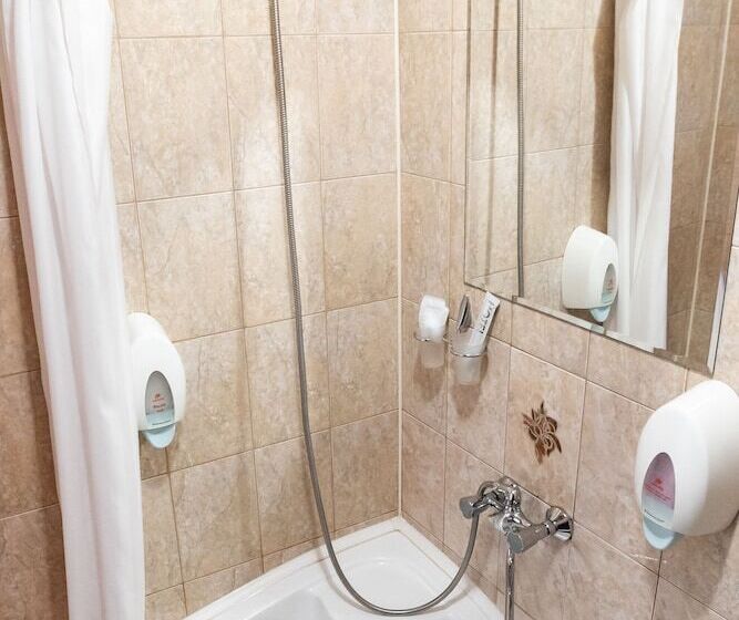 غرفة إقتصادية فردية, Parkcity